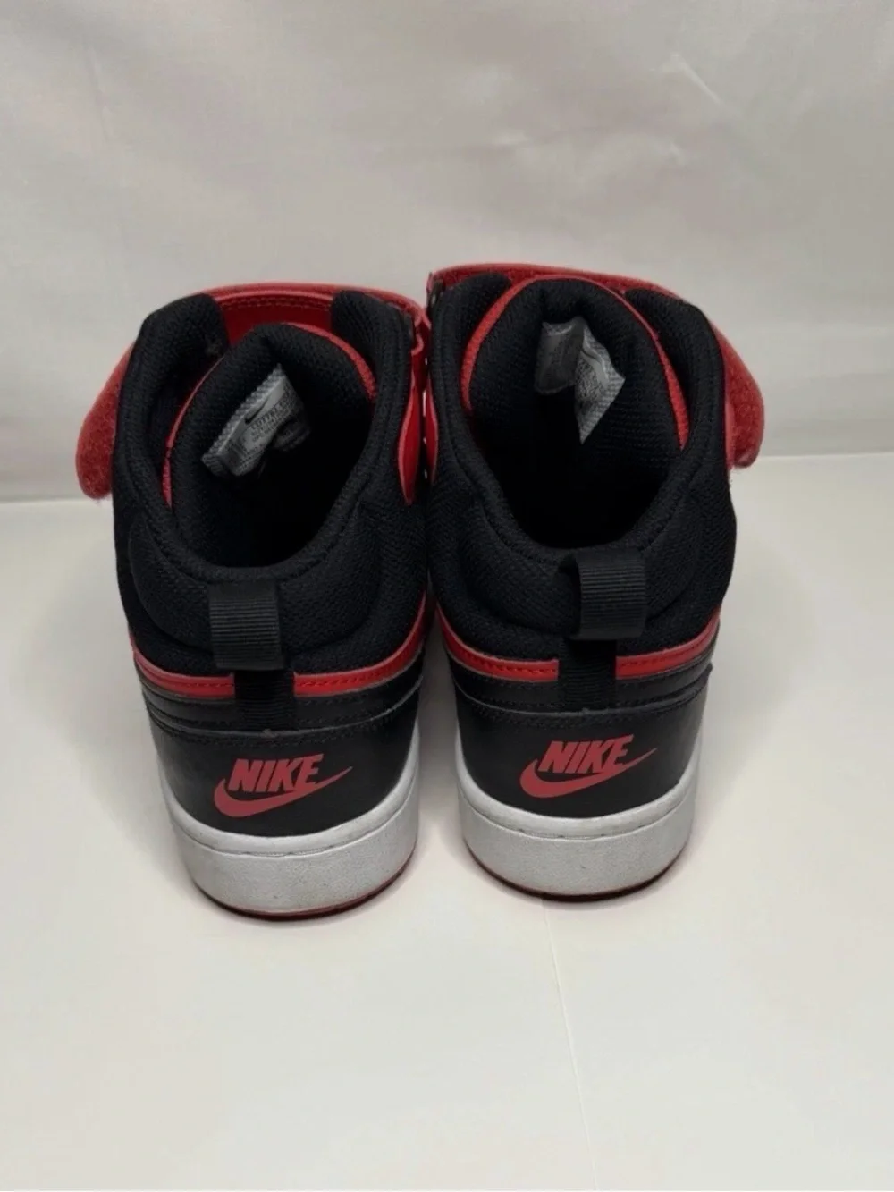 Nike bold red